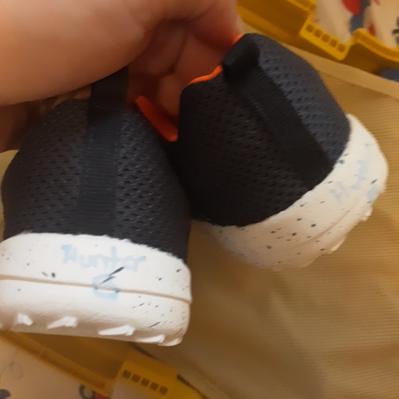 Boys carters shoes - Picture 2 of 3